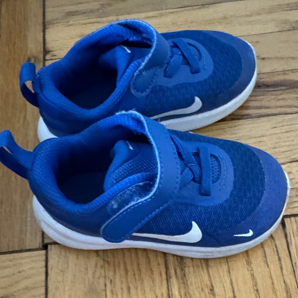Nike Kids Royal Blue Sneakers